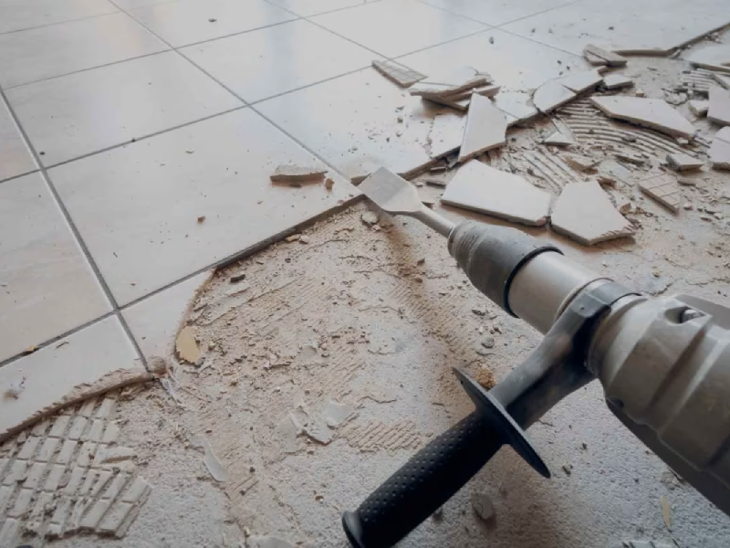 flooring-demolition-800x600